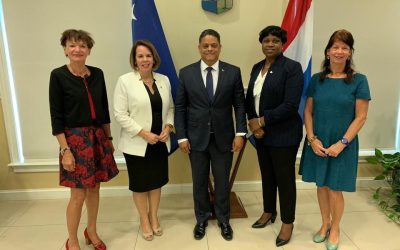 Presentatie highlights Migratie Symposium tijdens tripartiet overleg premiers Curaçao, Aruba en Sint Maarten