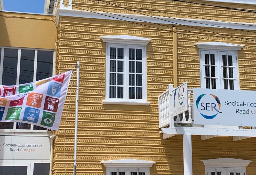 SER Curaçao raises flag for sustainable development goals